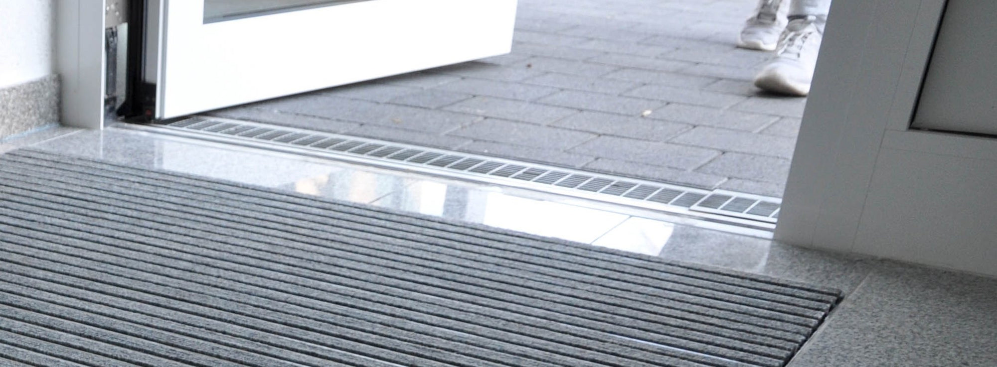 Alu-Profilmatten Eingangsmatten Aluminium Fußmatten